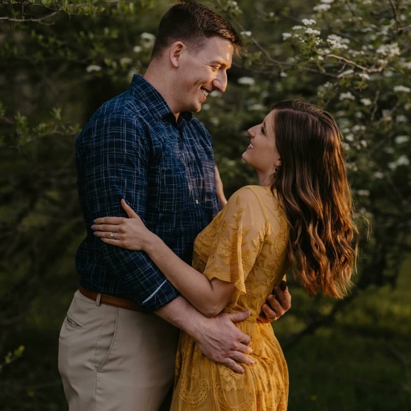 Meet your Posher, Rachel - Picture 2 of 2